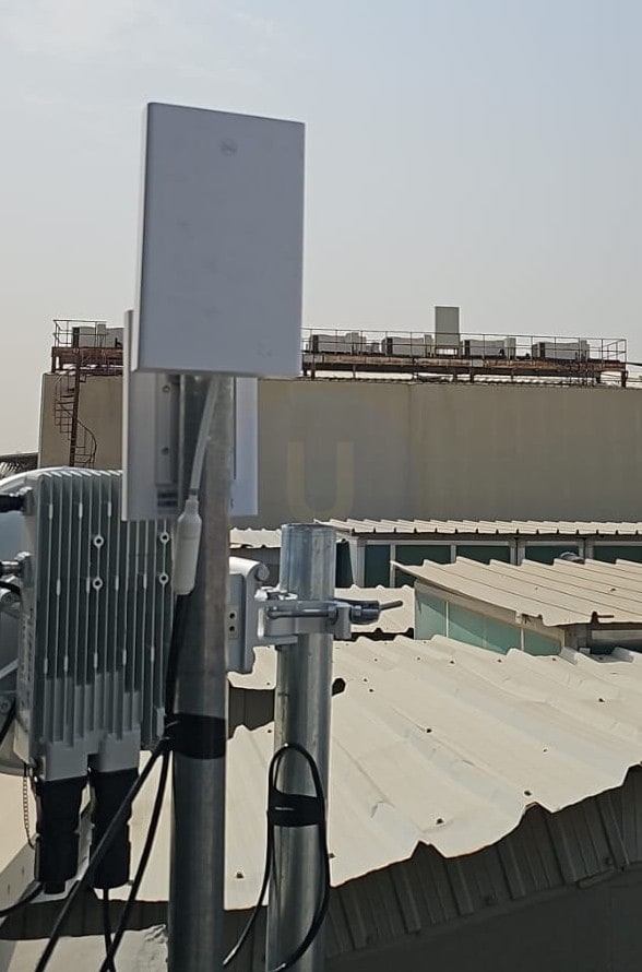 Zowee (Huawei) H362-383 CPE Max 6 5.5G Outdoor Router (Unlocked)